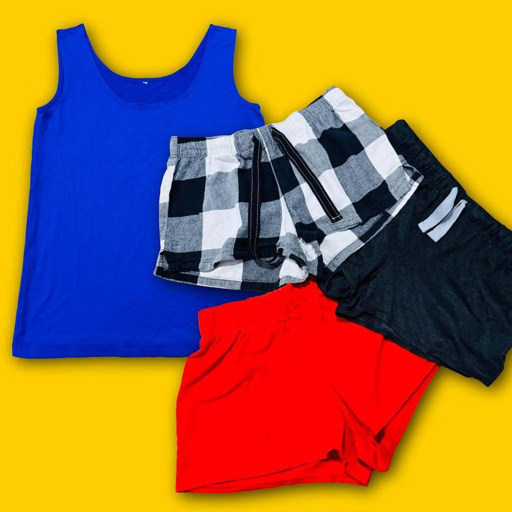 5 x Small Loungewear Tank Shorts Bundle Lot

4 Shorts and 1 tank